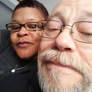 Meet your Posher, Candy